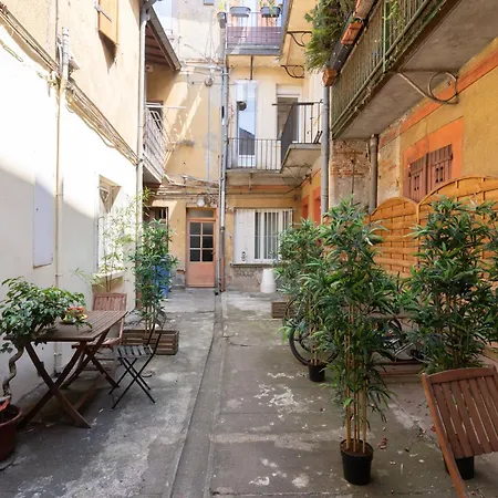 Апартаменты Le Patio Riquet Тулуза